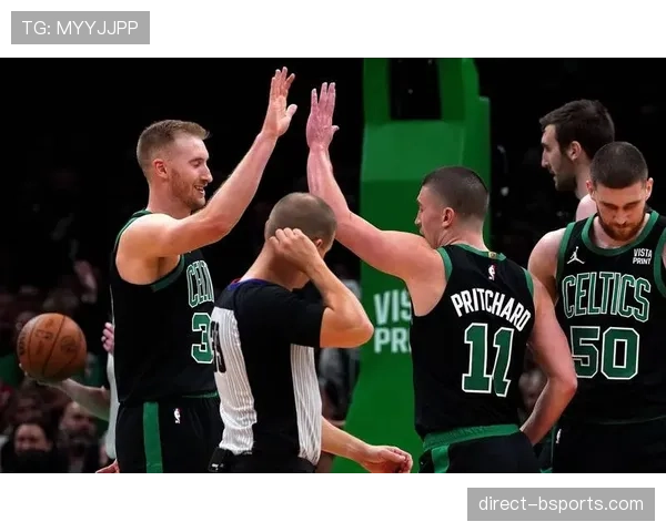 布朗高效突破拉开空间，助凯尔特人提升关键时刻得分